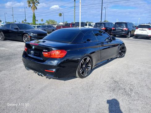 Used 2015 BMW M4 Convertible RWD image 5
