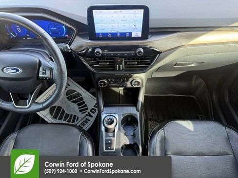 Used 2020 Ford Escape Titanium AWD/4WD image 29