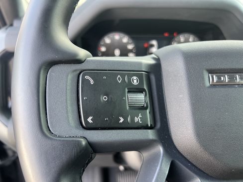 Certified 2024 Land Rover Defender 110 X-Dynamic SE AWD/4WD image 22