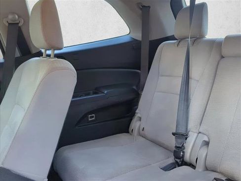 Used 2016 Honda Pilot LX image 18