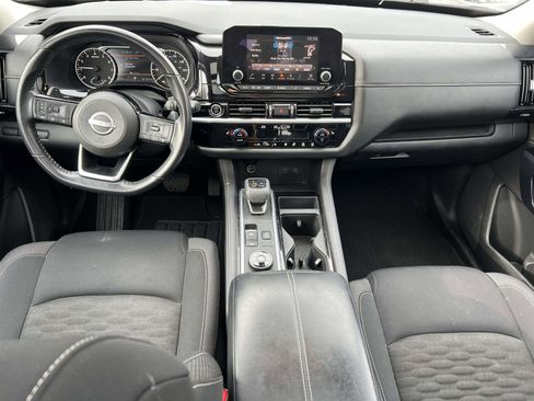 Used 2022 Nissan Pathfinder SV w/ SV Premium Package image 15