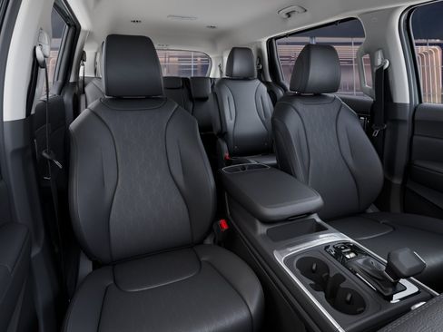 New 2027 Kia Carnival EX FWD image 15