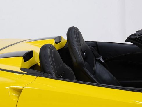 Used 2018 Chevrolet Corvette Z06 RWD image 27