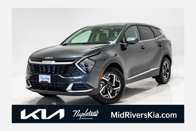 Used 2024 Kia Sportage LX AWD/4WD image 1