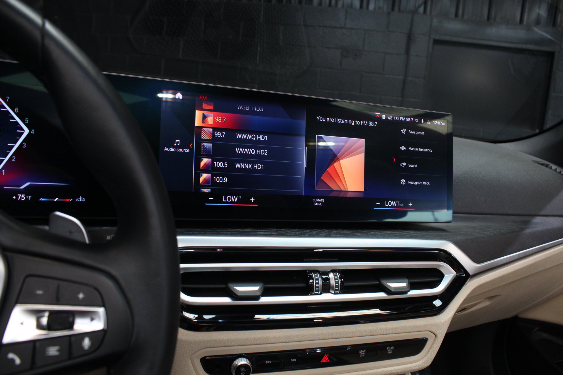 Used 2024 BMW 430i Convertible w/ Premium Package RWD image 66