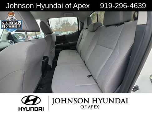 Used 2016 Toyota Tacoma SR5 w/ Towing Package image 24