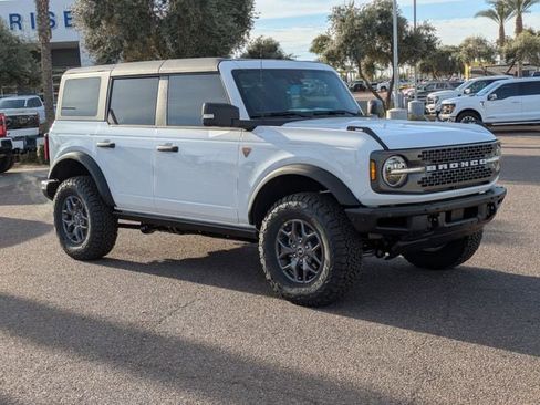 New 2025 Ford Bronco Badlands AWD/4WD image 56