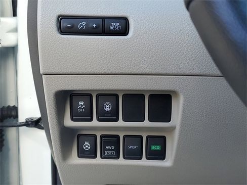 Certified 2022 Nissan Rogue Sport SV image 11