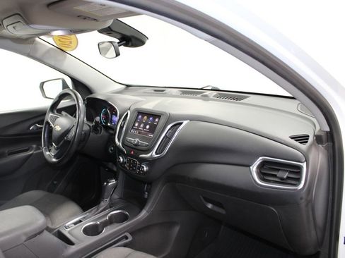 Used 2020 Chevrolet Equinox LT FWD image 26