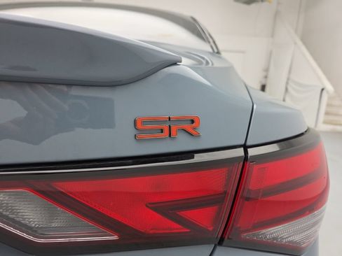 Used 2025 Nissan Sentra SR FWD image 46