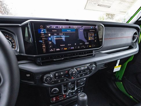 New 2026 Jeep Gladiator Rubicon image 18