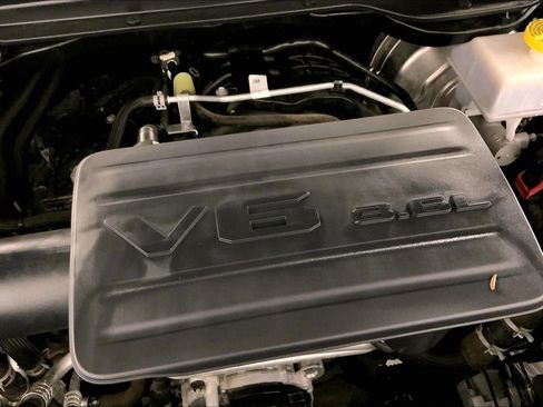Used 2023 RAM 1500 Big Horn AWD/4WD image 30