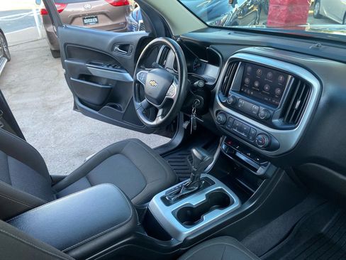 Used 2020 Chevrolet Colorado LT w/ LT Convenience Package image 28
