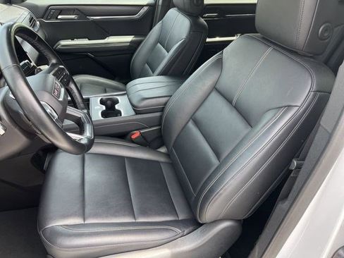 Used 2024 GMC Acadia Elevation AWD/4WD image 16
