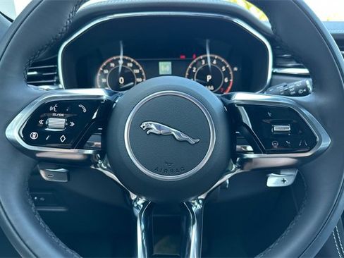 New 2026 Jaguar F-PACE R-Dynamic S image 22