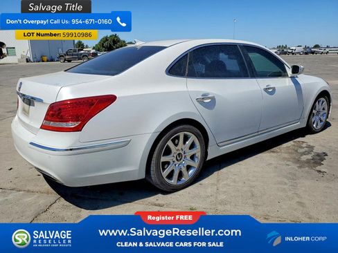 Used 2013 Hyundai Equus Signature RWD image 4