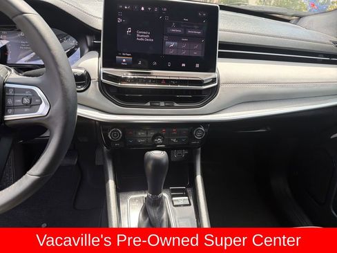 Used 2025 Jeep Compass Limited AWD/4WD image 17