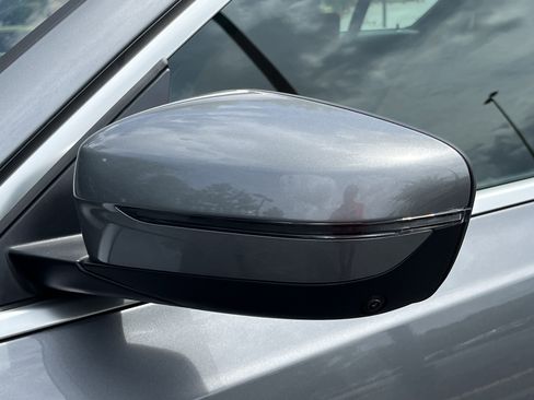 New 2025 BMW 330i Sedan w/ Premium Package image 31