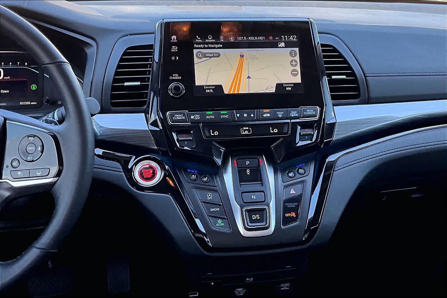 Used 2024 Honda Odyssey Elite image 6