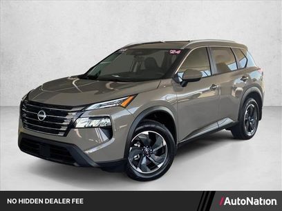 Used 2024 Nissan Rogue SV w/ SV Premium Package