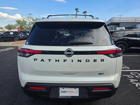 Used 2023 Nissan Pathfinder SV w/ Black Appearance Package FWD image 6