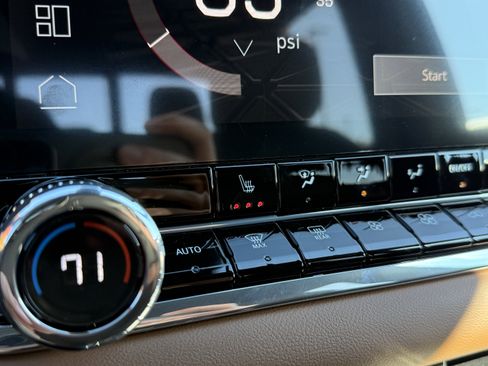 New 2026 GMC Canyon AT4 w/ Nightfall Essentials Package image 32