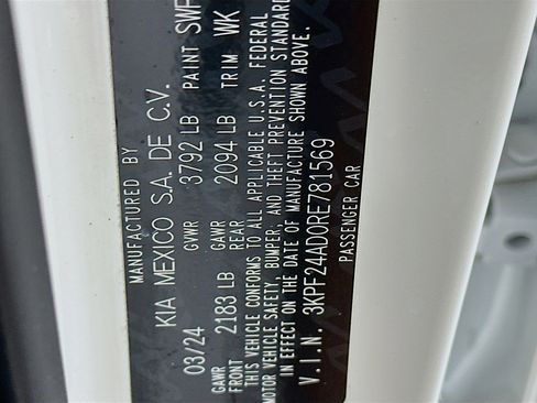 Used 2024 Kia Forte LXS image 12