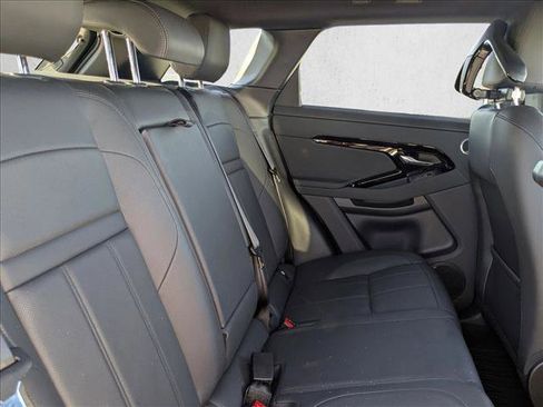 Used 2024 Land Rover Range Rover Evoque Dynamic SE image 17