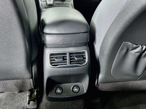 Certified 2022 Hyundai Santa Fe SEL AWD/4WD image 25
