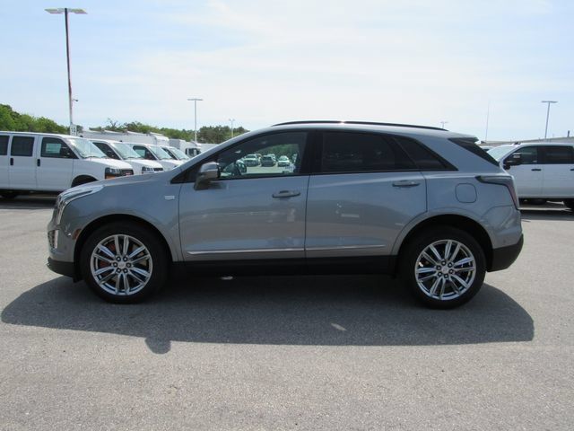 Certified 2023 Cadillac XT5 Sportv w/ Technology Package AWD/4WD image 3