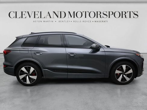 Used 2025 Audi SQ6 e-tron Prestige w/ Black Optic Package AWD/4WD image 3