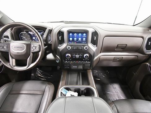 Used 2023 GMC Sierra 2500 Denali image 3