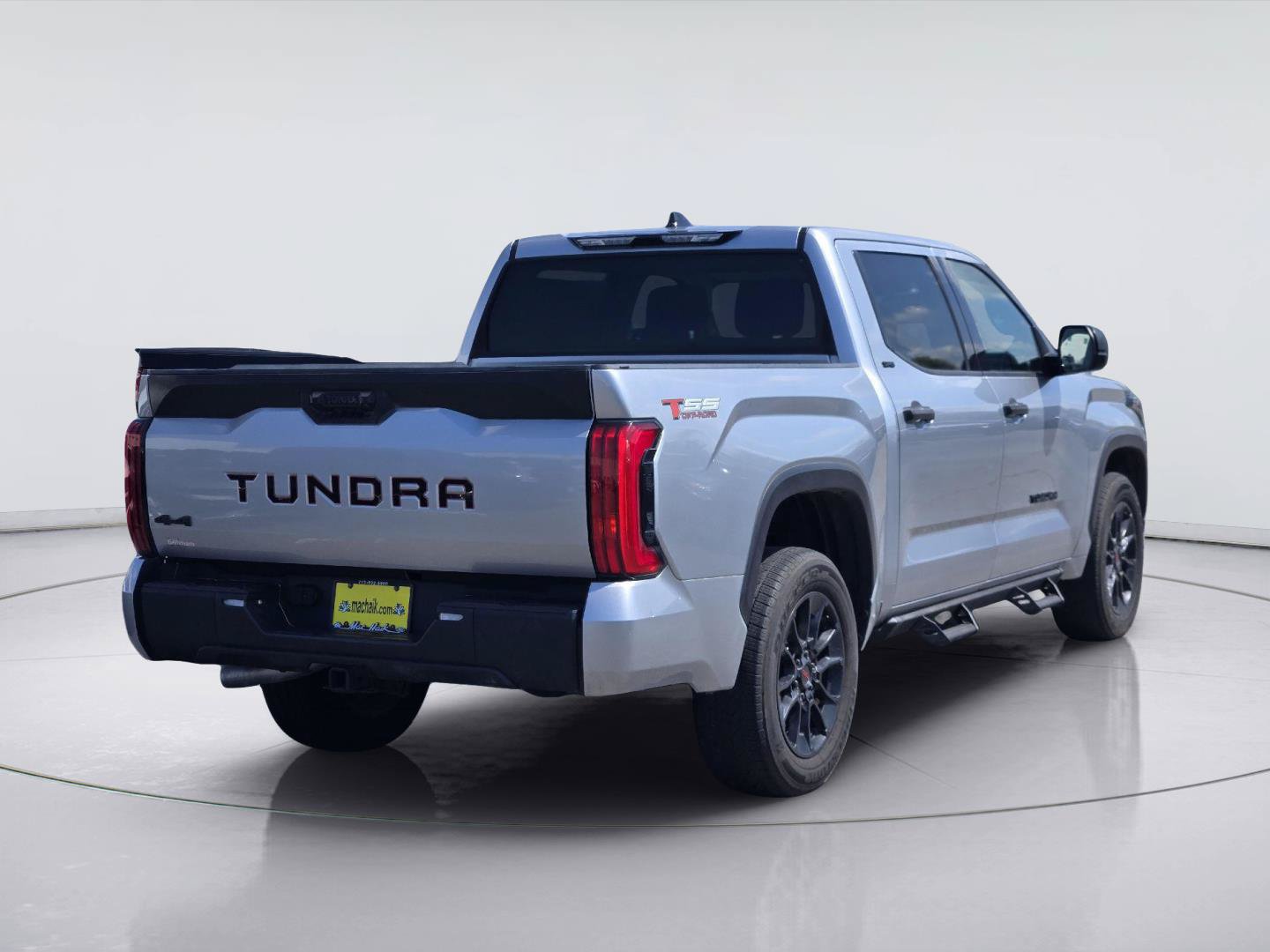 Used 2022 Toyota Tundra SR5 AWD/4WD image 8