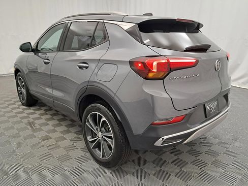Used 2021 Buick Encore GX Essence image 5