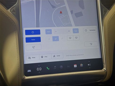 Used 2015 Tesla Model S 85D image 11