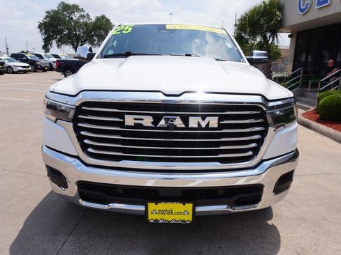 Used 2025 RAM 1500 Laramie AWD/4WD image 2