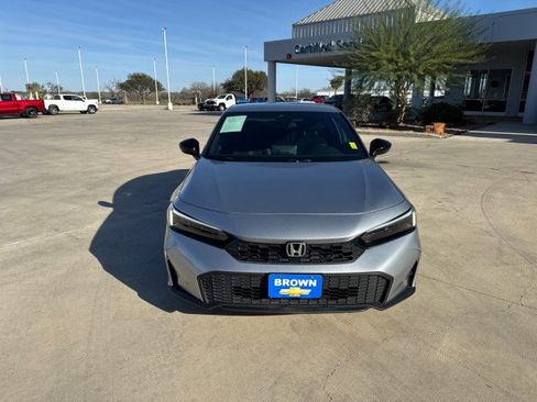 Used 2025 Honda Civic Sport image 2