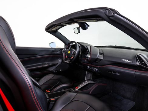 Used 2017 Ferrari 488 Spider RWD image 23