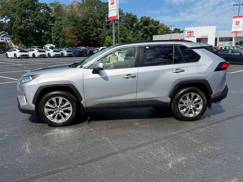Certified 2019 Toyota RAV4 Limited w/ Cold Weather Package AWD/4WD image 3