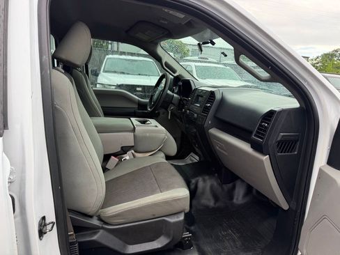 Used 2016 Ford F150 XL w/ Equipment Group 101A Mid RWD image 10