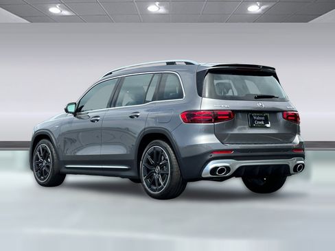 New 2026 Mercedes-Benz GLB 35 AMG 4MATIC image 3