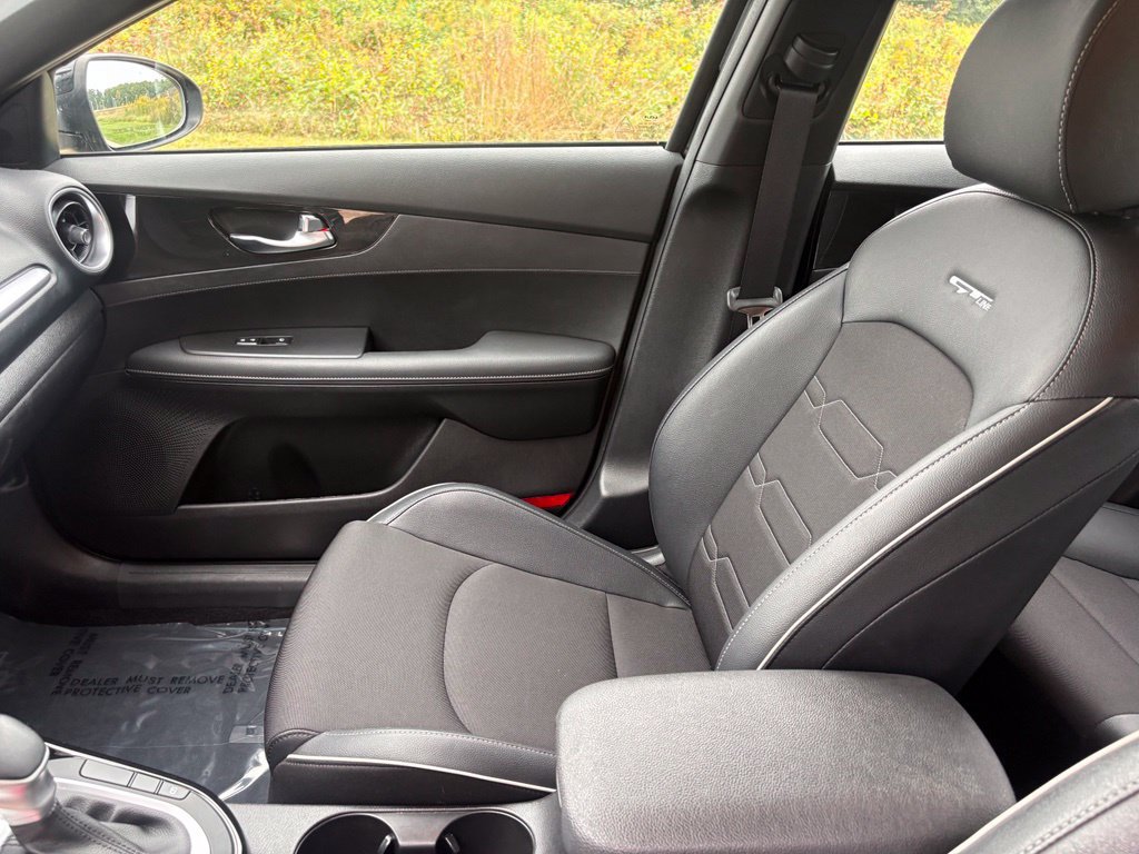 Used 2023 Kia Forte GT-Line FWD image 16