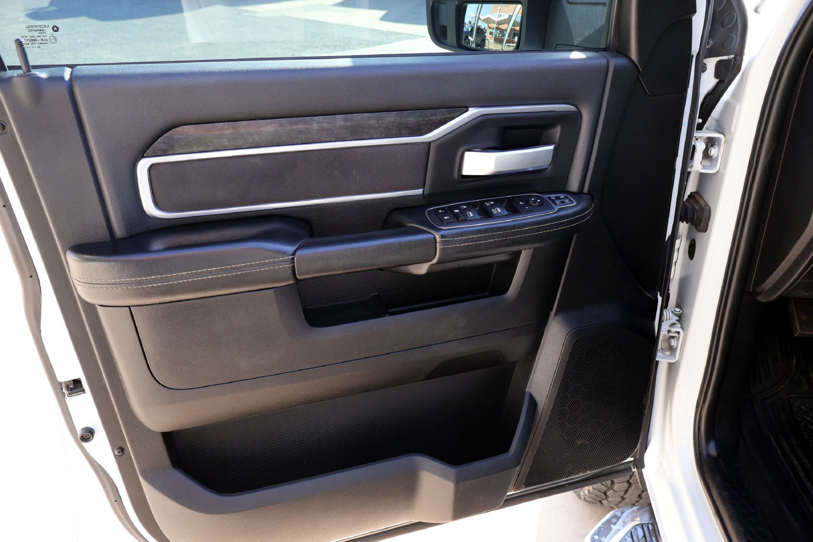 Used 2024 RAM 2500 Big Horn AWD/4WD image 18