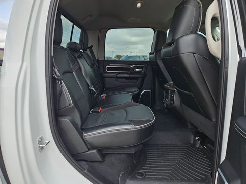 Used 2024 RAM 2500 Laramie image 25