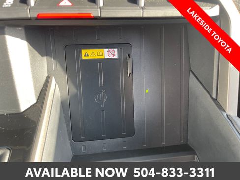 Used 2023 Toyota Tundra Limited AWD/4WD image 31