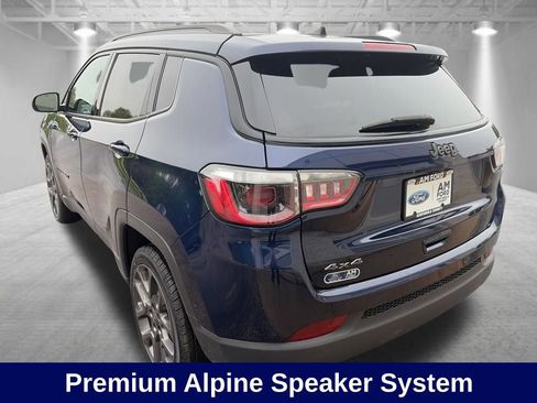 Used 2021 Jeep Compass Latitude w/ Sun and Sound Group AWD/4WD image 7