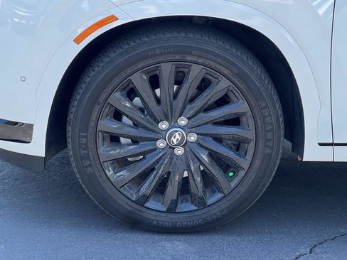 Certified 2024 Hyundai Palisade Calligraphy AWD/4WD image 13