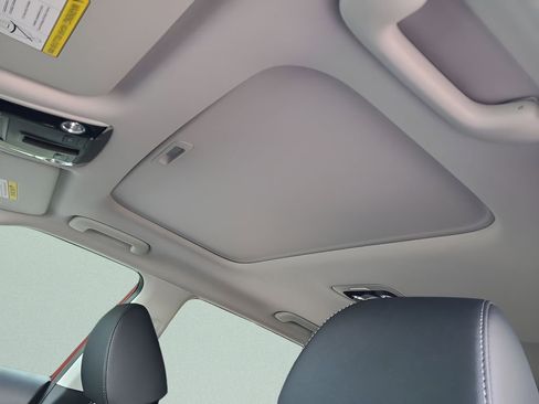 New 2026 Kia Seltos SX w/ SX Sunroof Package image 21