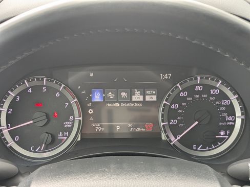 Used 2024 Toyota Highlander XLE FWD image 26