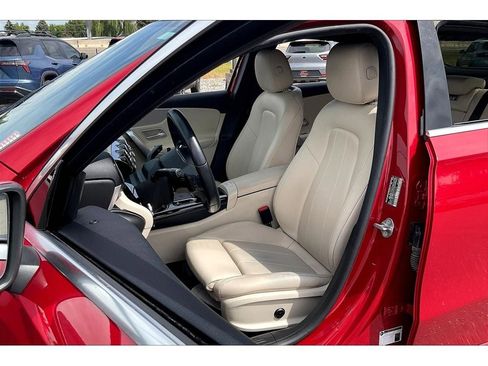 Used 2021 Mercedes-Benz A 220 4MATIC image 26
